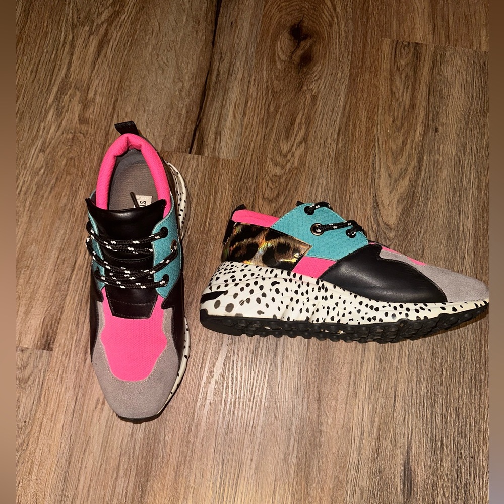 Steven Madden Size 8 Cliff Sneakers